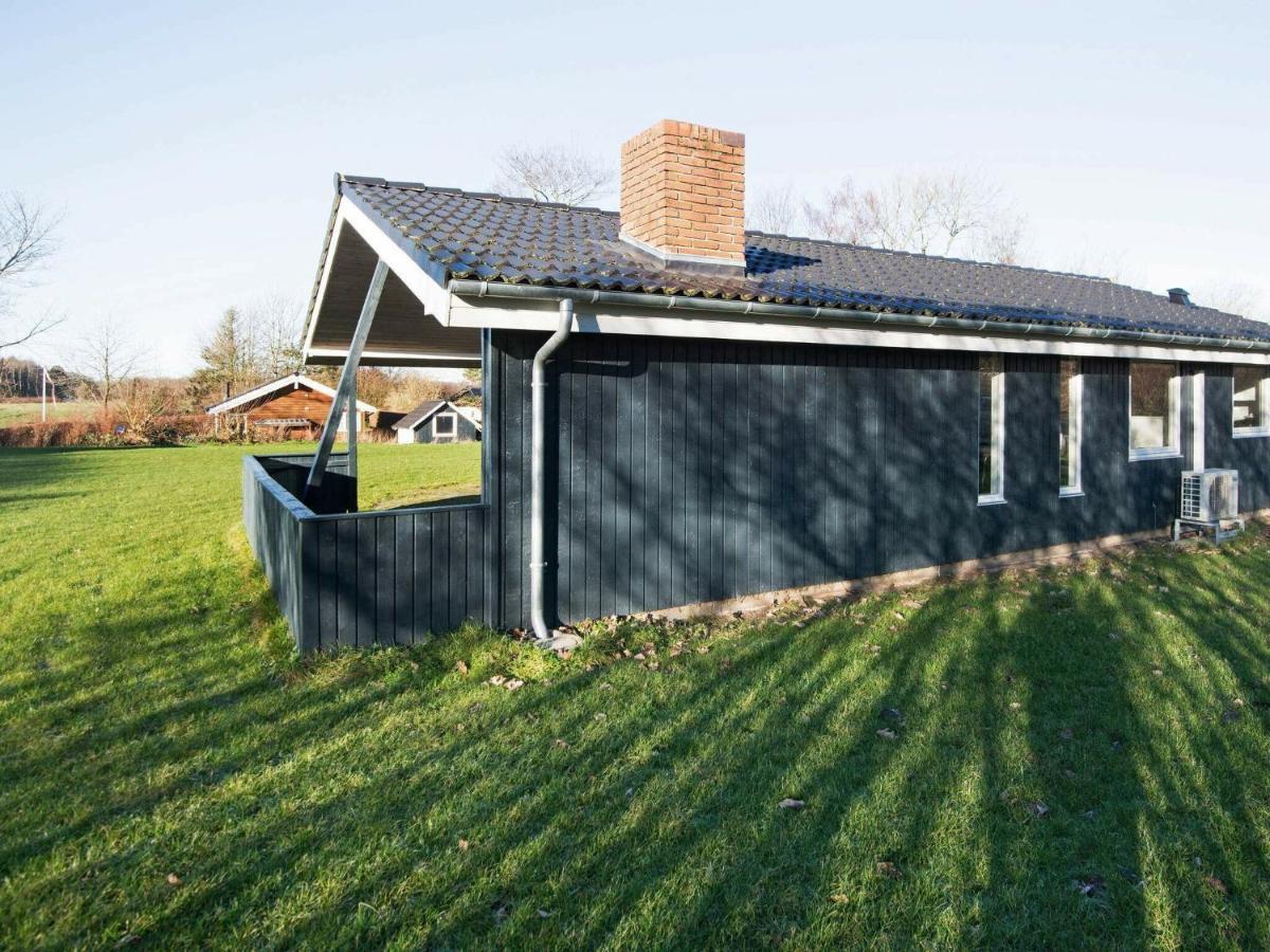 8 Person Holiday Home In B Rkop Egeskov (Syddanmark) Exterior foto